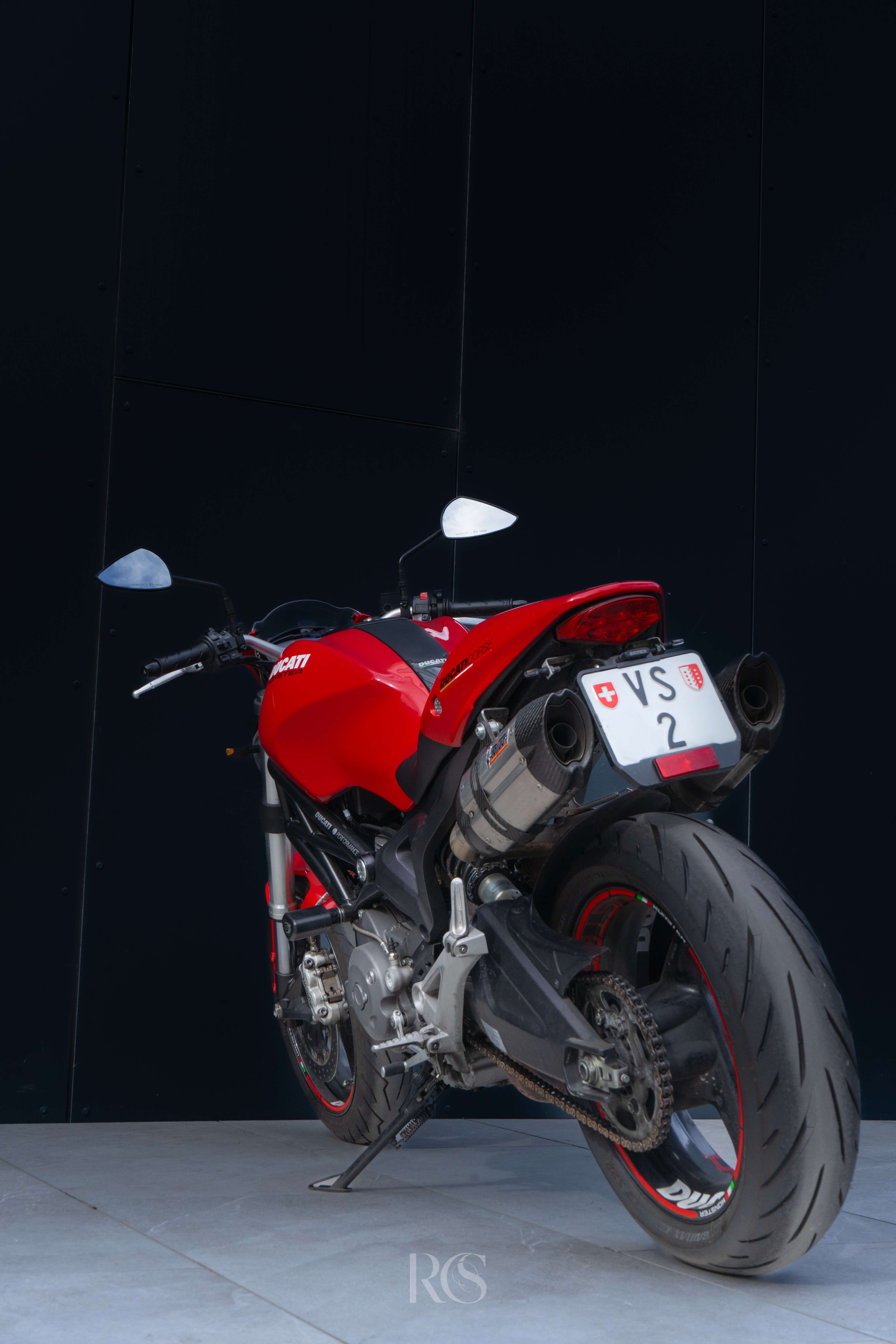 Ducati en séance photo moto premium, Suisse