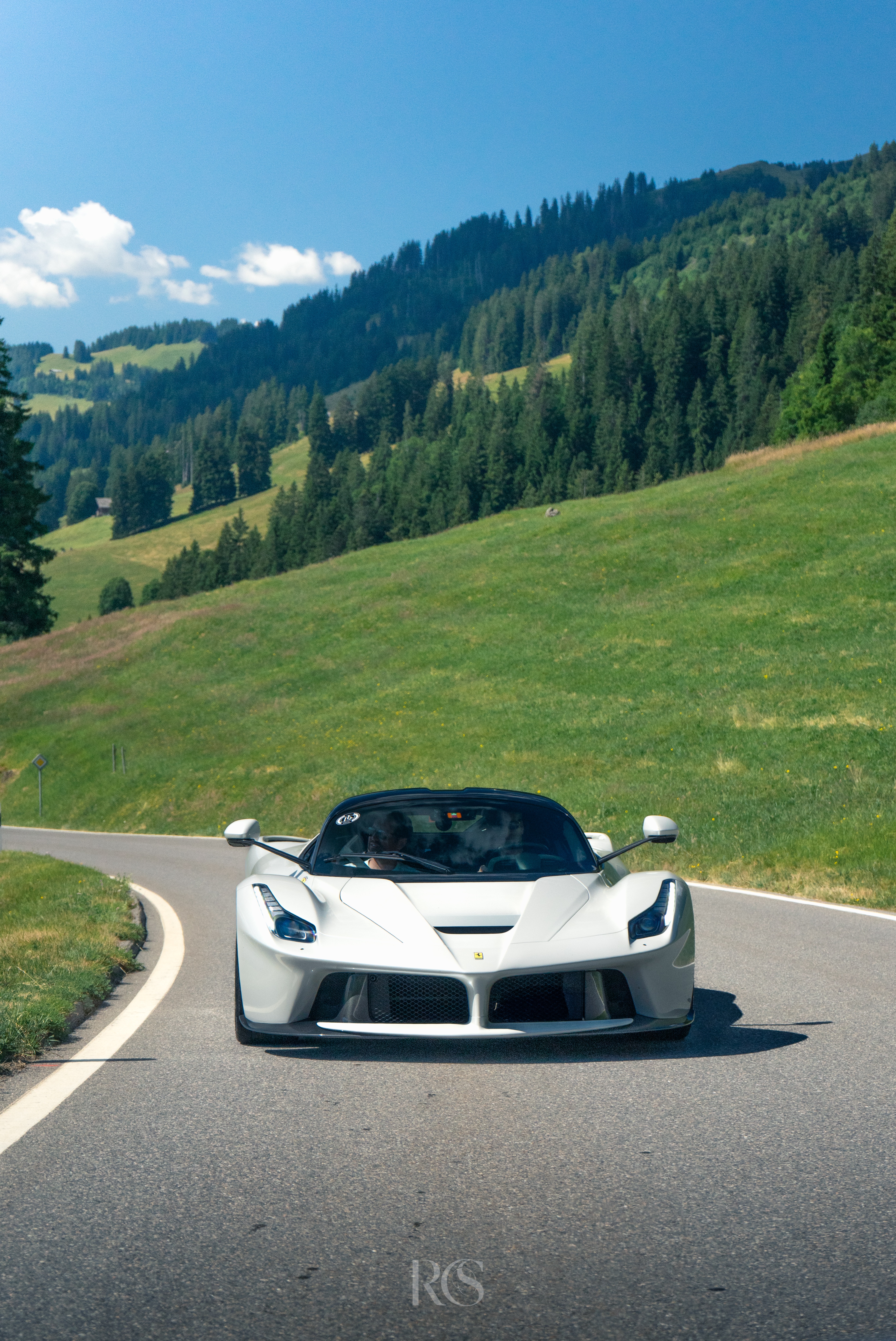 LaFerrari en séance photo supercar, Suisse