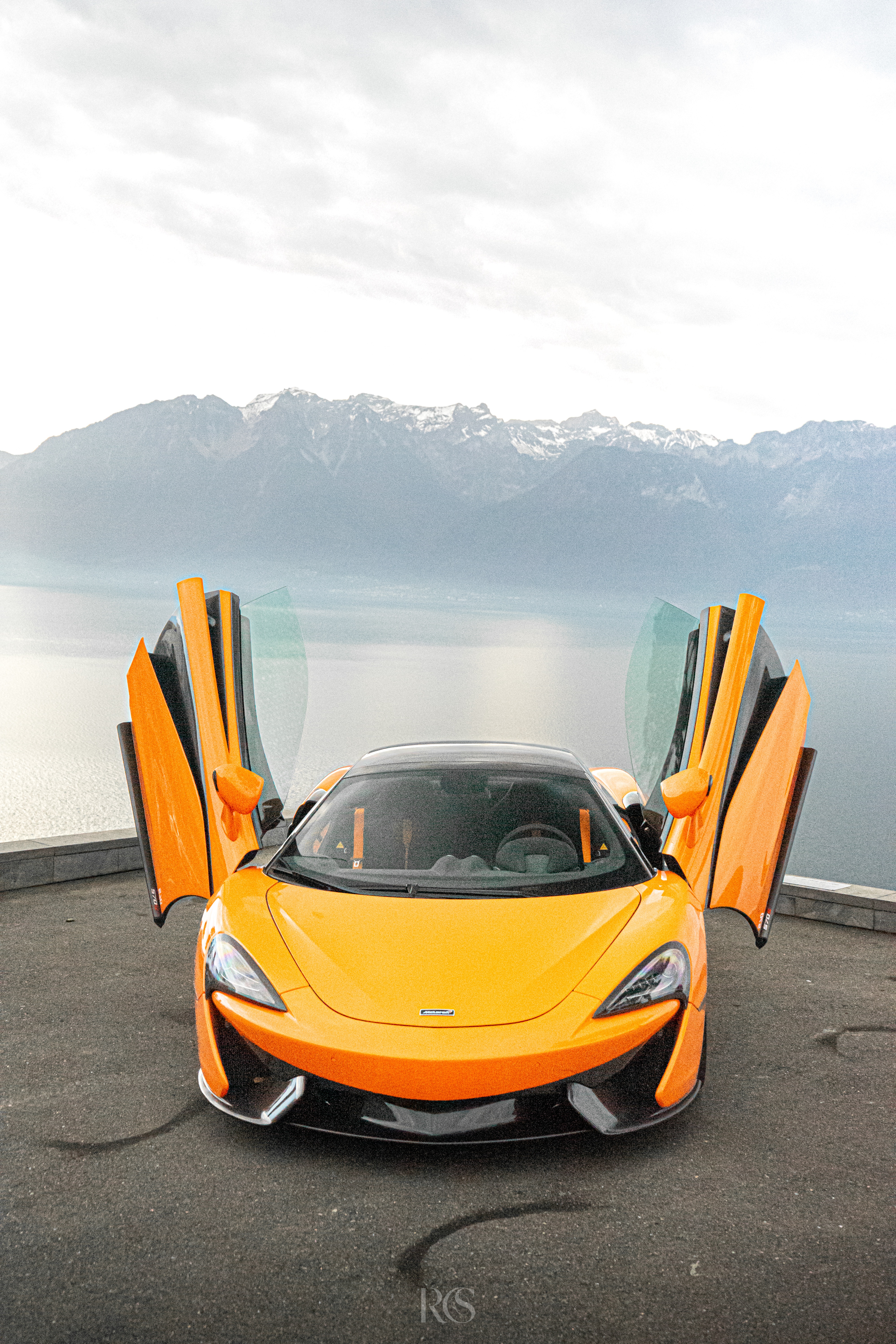 McLaren en séance photo dynamique, Suisse