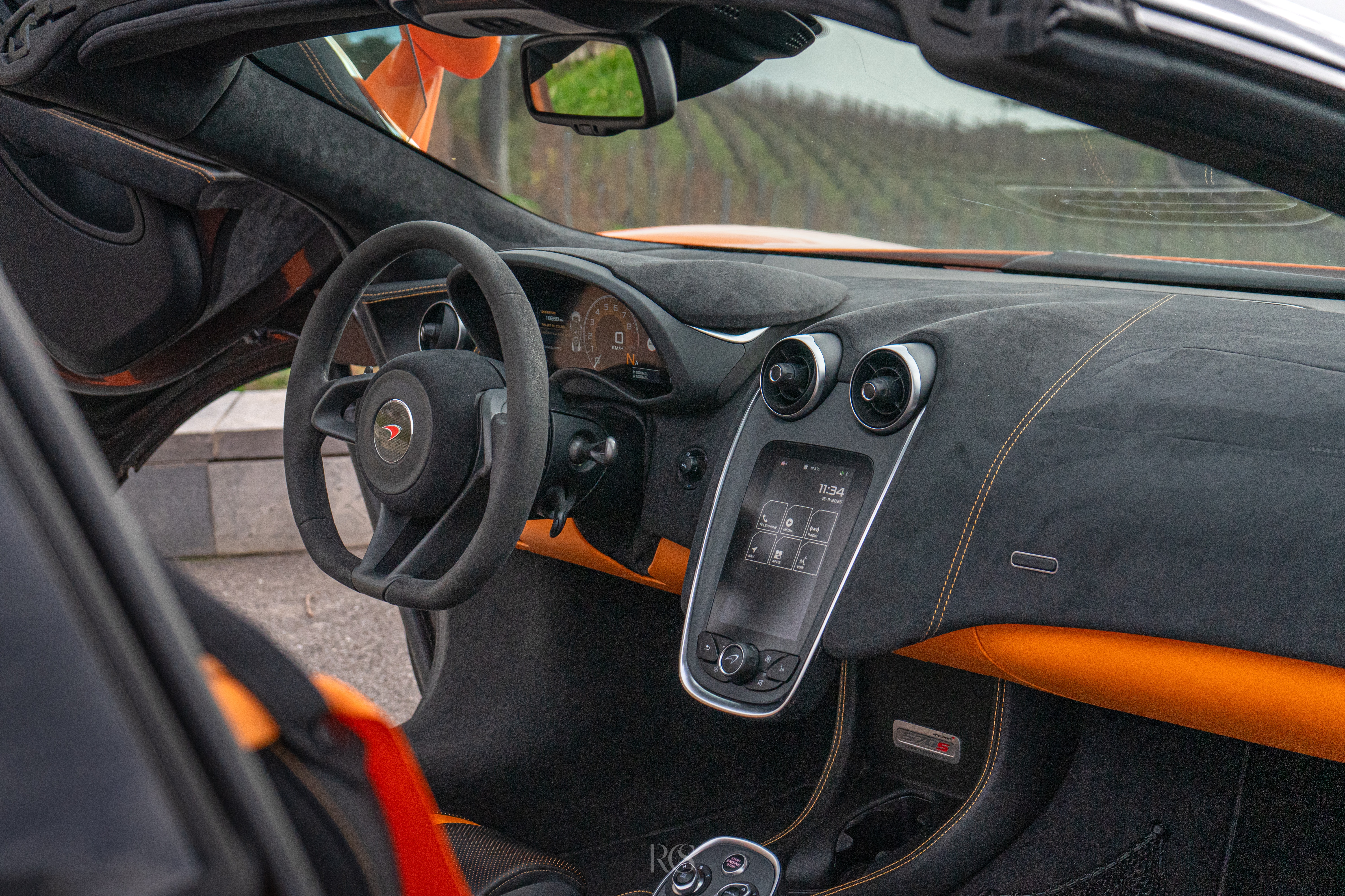 McLaren en shooting photo automobile premium, Suisse